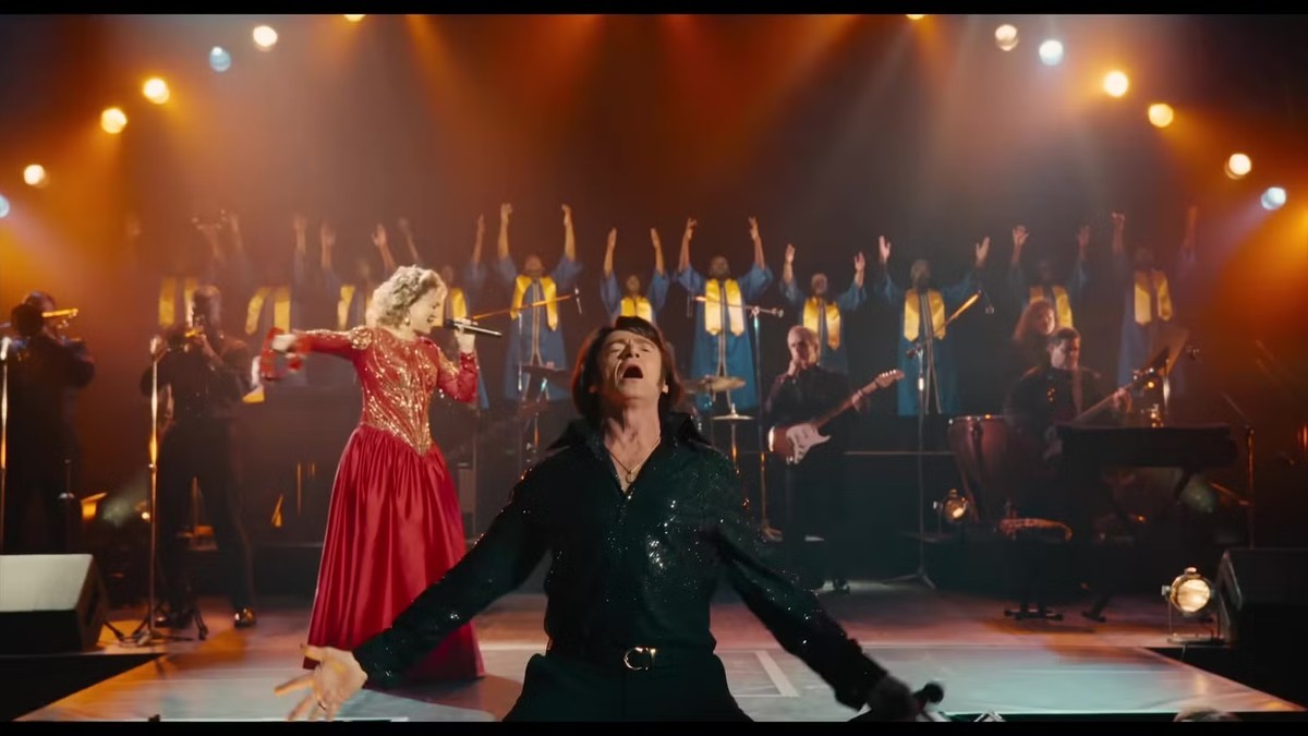 جنجال فیلم Song Sung Blue و اعتراض تند پسر مایک ساردینا به Hugh Jackman