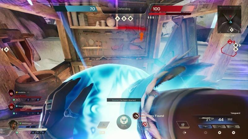 کشیدن گوی روح هم تیمی پشت یک فروشگاه برای کاور گرفتن موقع زنده کردن در Highguard | نکات Highguard مبتدی