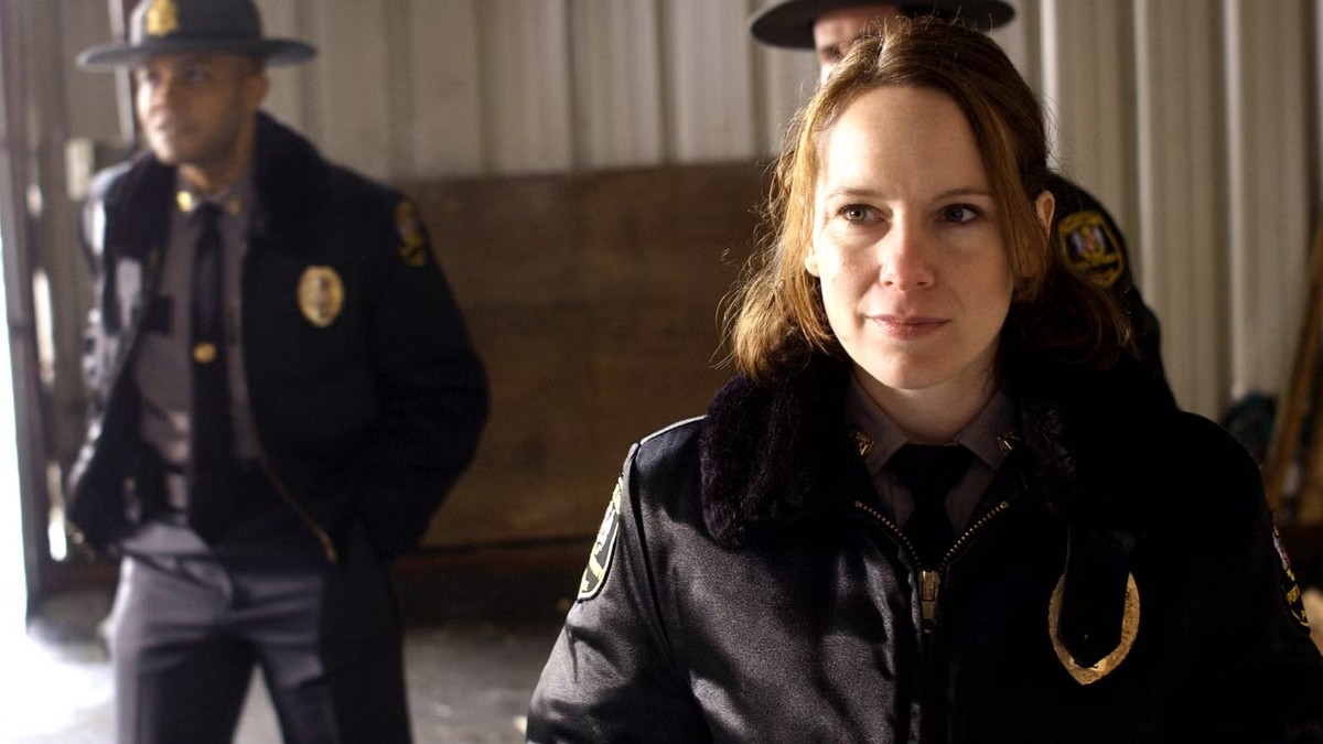 بررسی شاهکار ماندگار HBO؛ چرا سریال The Wire ارزش دیدن دارد؟