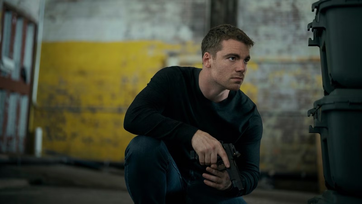 همه چیز درباره The Night Agent Season 4؛ داستان، تمدید و آخرین اخبار