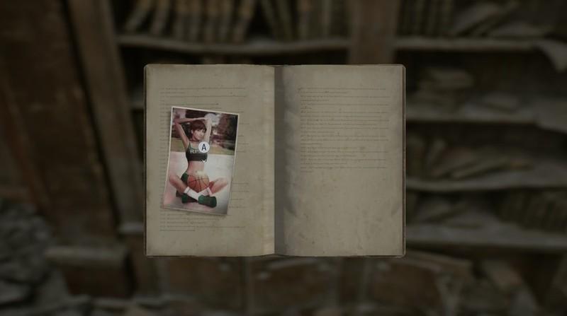 یه کتاب باز که عکسی داخلشه مربوط به Resident Evil Requiem باز کردن کیف