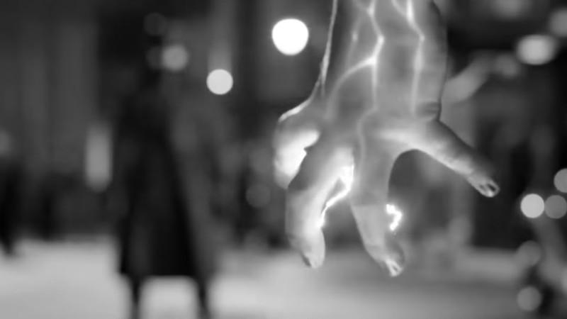 شخصیت Electro در تریلر Spider-Noir - شرورهای Spider-Man Noir