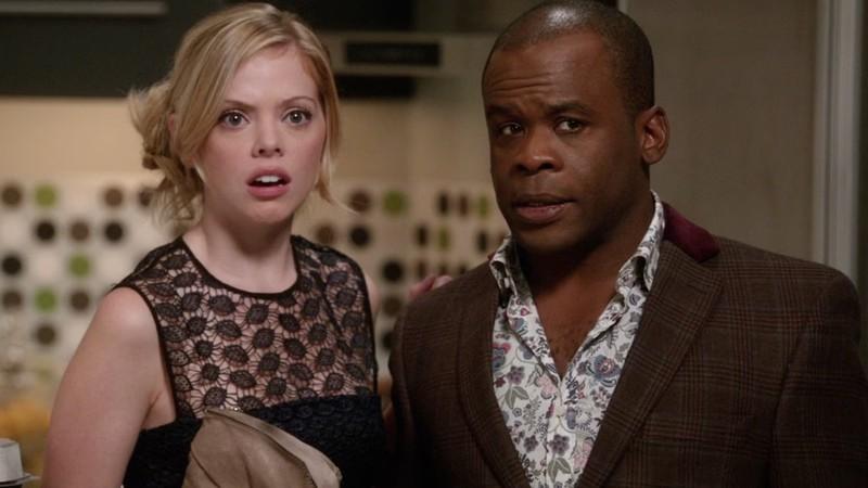 لوتر و جون در Don't Trust the B---- In Apartment 23 ترتیب تماشا