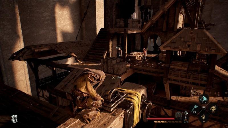 استیکس روی لبه ای ایستاده و نگهبان هایی را که در سازه چوبی مقابل در The Wall گشت می زند تماشا می کند و نواری نشان می دهد که آن ها در حال متوجه شدن حضور او هستند - Styx: Blades of Greed نقد و بررسی