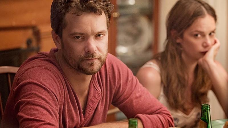جاشوا جکسون و روت ویلسون در The Affair، نمونه ای از سریال های راوی نامعتبر