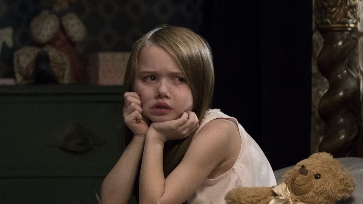 بررسی پیچش داستانی The Haunting of Hill House در مینی سریال ترسناک نتفلیکس