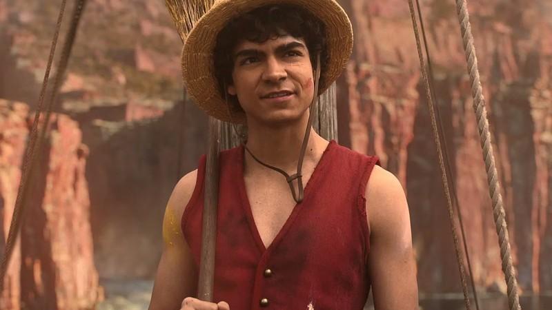 Inaki Godoy در نقش Monkey D. Luffy در One Piece live-action، شخصیت اصلی D در One Piece.
