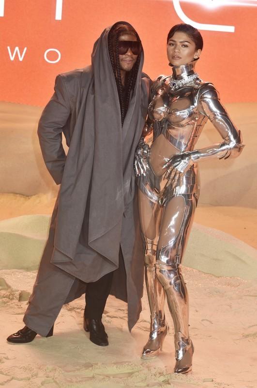 زندایا و لا روچ در اکران اولیه Dune: Part 2 در لندن - زندایا و تام هالند ازدواج کردند