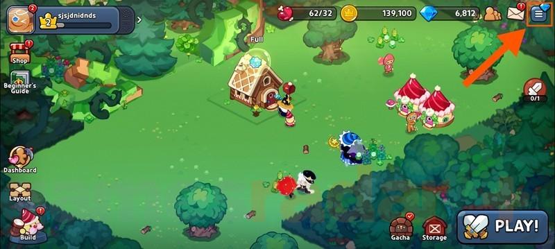 یک اسکرین شات از داخل بازی با فلشی که به دکمه منو اشاره می کنه، جایی که می تونین Cookie Run Kingdom کد هدیه رو وارد کنین.