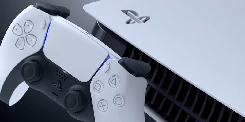 دسته DualSense دقیقا در کنار کنسول PlayStation 5. چگونه PlayStation Plus رایگان بگیریم