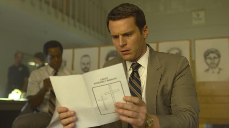 آلبرت جونز و جاناتان گراف در Mindhunter - Mindhunter بهترین سریال نتفلیکس