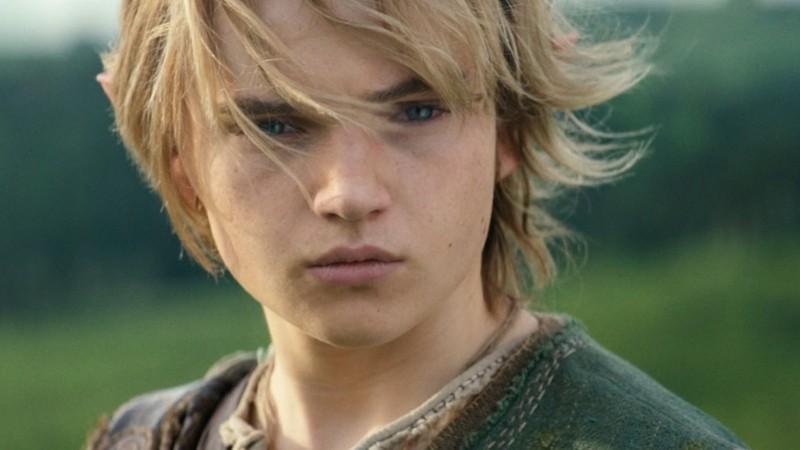 اسکرین شاتی از فیلم The Legend of Zelda. نمای نزدیکی از لینک را نشان می دهد: جزئیات بیشتر از فیلمبرداری Zelda مکان LOTR.