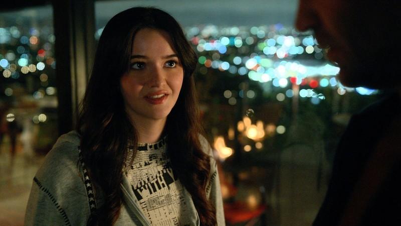 نقش Hayley در The Lincoln Lawyer: هیلی هالر در خانه میکی در فصل 4 سریال The Lincoln Lawyer